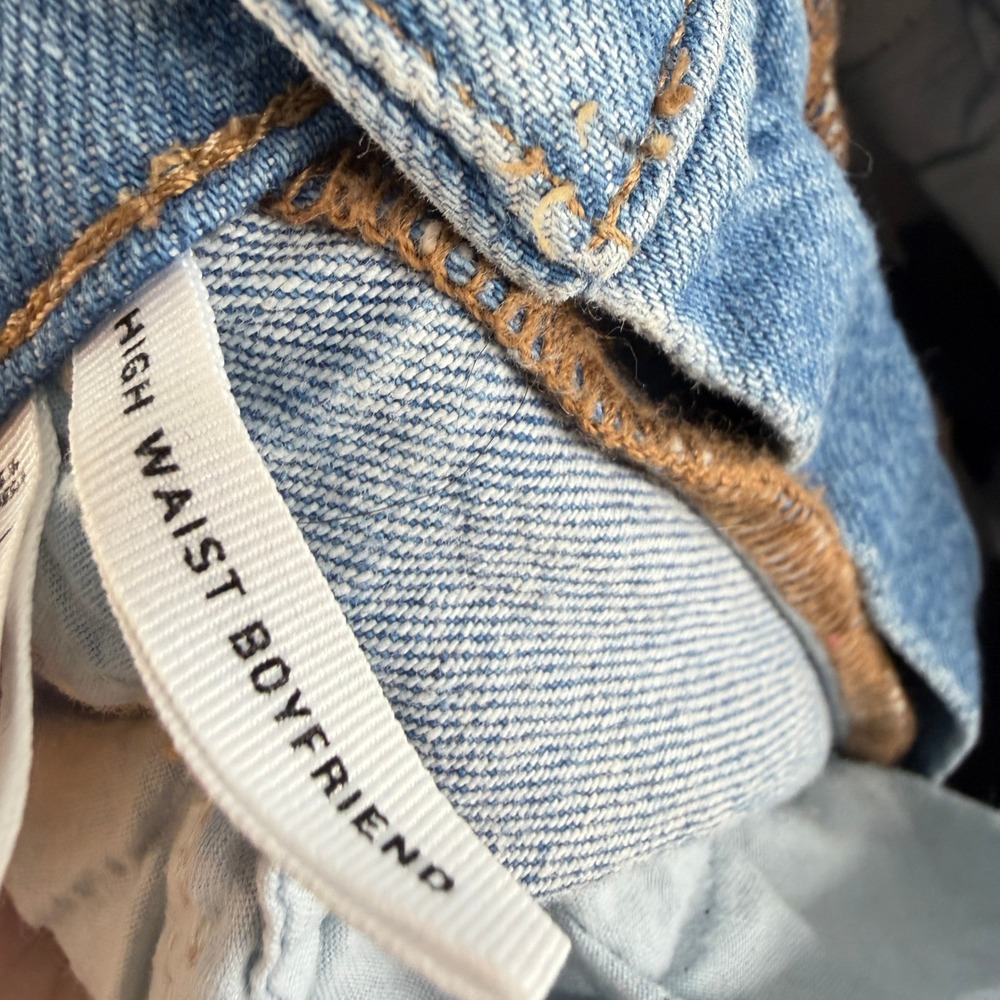 LOFT High Waist Boyfriend Jeans Light Wash Distressed Ripped Denim Womens 28 6 - Picture 6 of 11